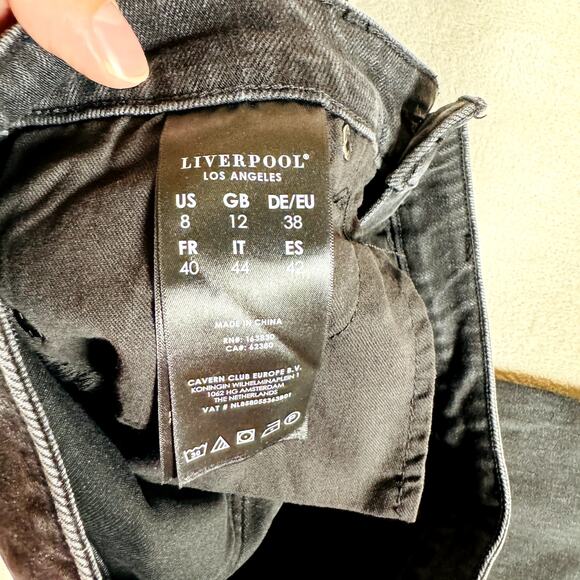 Liverpool Los Angeles Jeans Womens 8/29 Faded Black Denim The Straight Raw Hem‎ - Picture 4 of 12